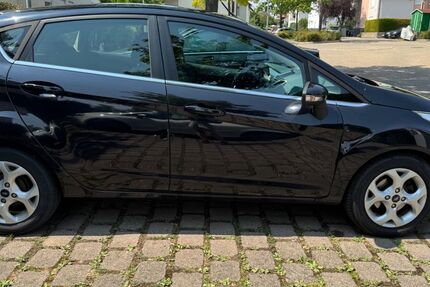 Ford Fiesta 220.000 km 1.900 &euro; Mühltal 64367