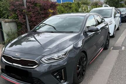 Kia pro ceed / ProCeed 108.000 km 19.900 &euro; Frankfurt 60435