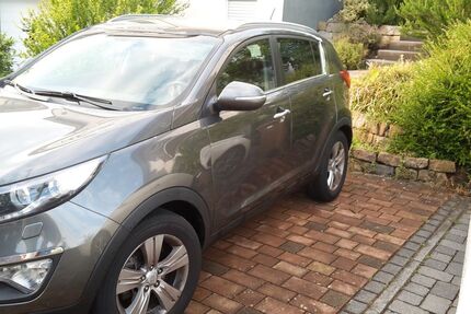 Kia Sportage 125.000 km 7.400 &euro; Frankfurt 60386