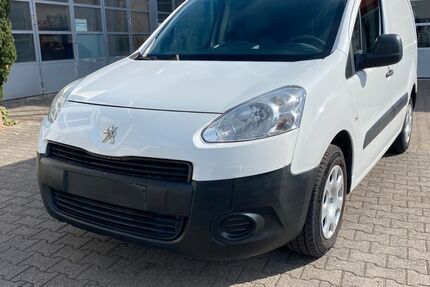 Peugeot Partner 98.000 km 6.800 &euro; Griesheim 64347