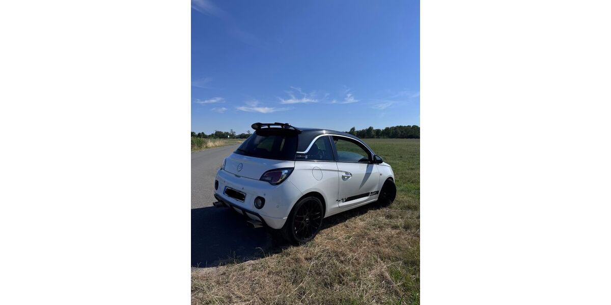 Opel Adam 146.355 km 5.399 &euro; Rödermark 63322