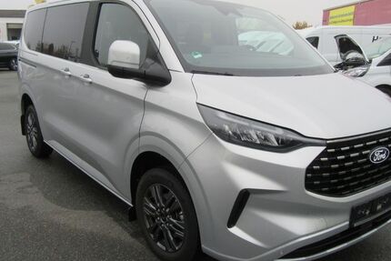 Ford Tourneo Custom 25.000 km 43.950 € Gernsheim 64579