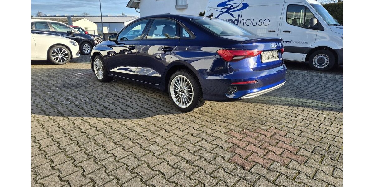 Audi A3 35 TDI advanced Rückfahrkamera, Navigation, App 111.100 km 20.990 &euro; Rodgau 63110