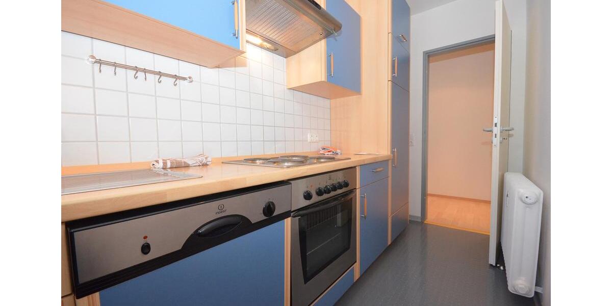 DIETZ: 2 Zimmerwohnung mit Einbauküche, modernem Wannenbad, KFZ-Stellplatz in Dieburg! 2 zimmer