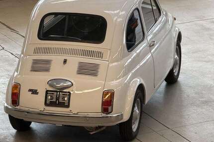 Fiat 500L 41.500 km 9.900 &euro; Frankfurt/Main 60388