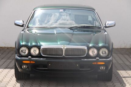 Jaguar Daimler 129.500 km 39.999 &euro; Heppenheim (Bergstraße) 64646