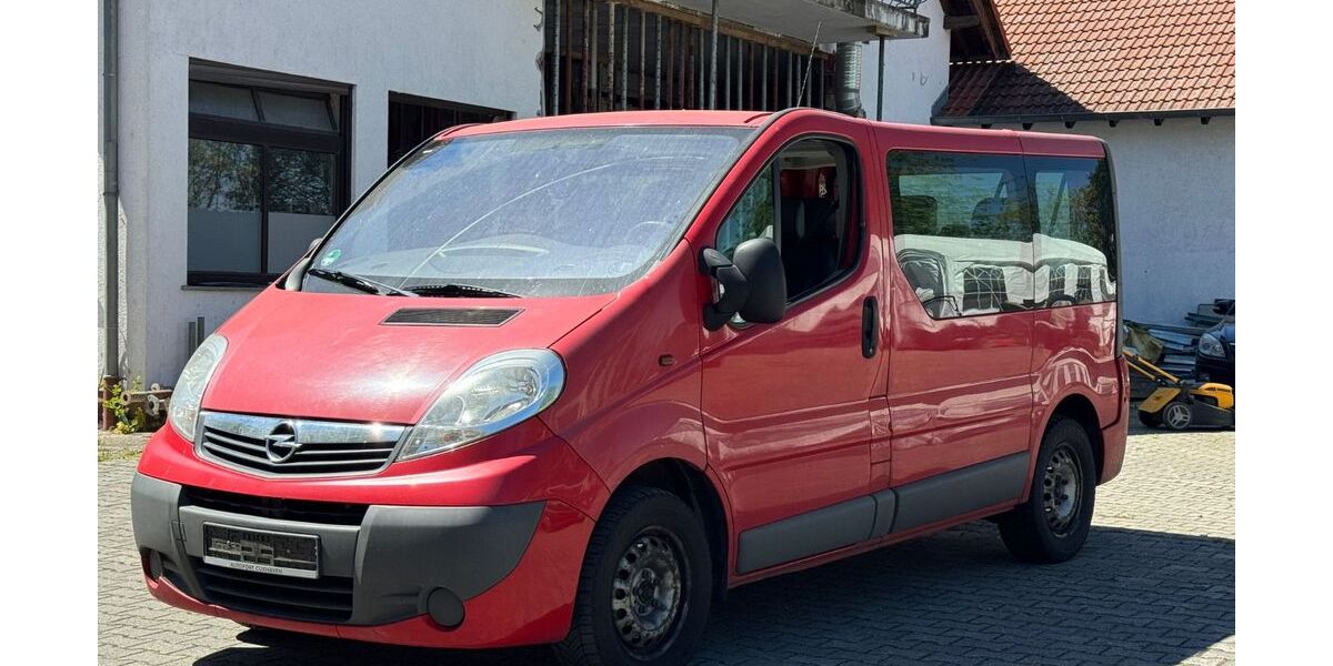 Opel Vivaro 202.977 km 6.999 &euro; Dieburg 64807
