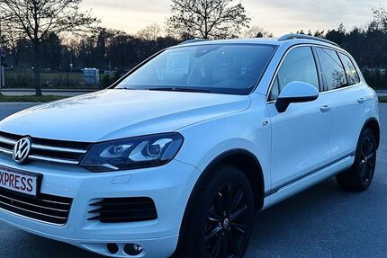 VW Touareg 198.300 km 21.990 &euro; Mörfelden-Walldorf 64546