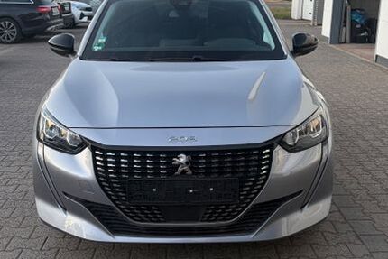 Peugeot 208 10.000 km 10.500 &euro; Rödermark 63322