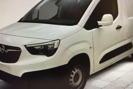 Opel Combo 98.700 km 10.600 &euro; Raunheim 65479