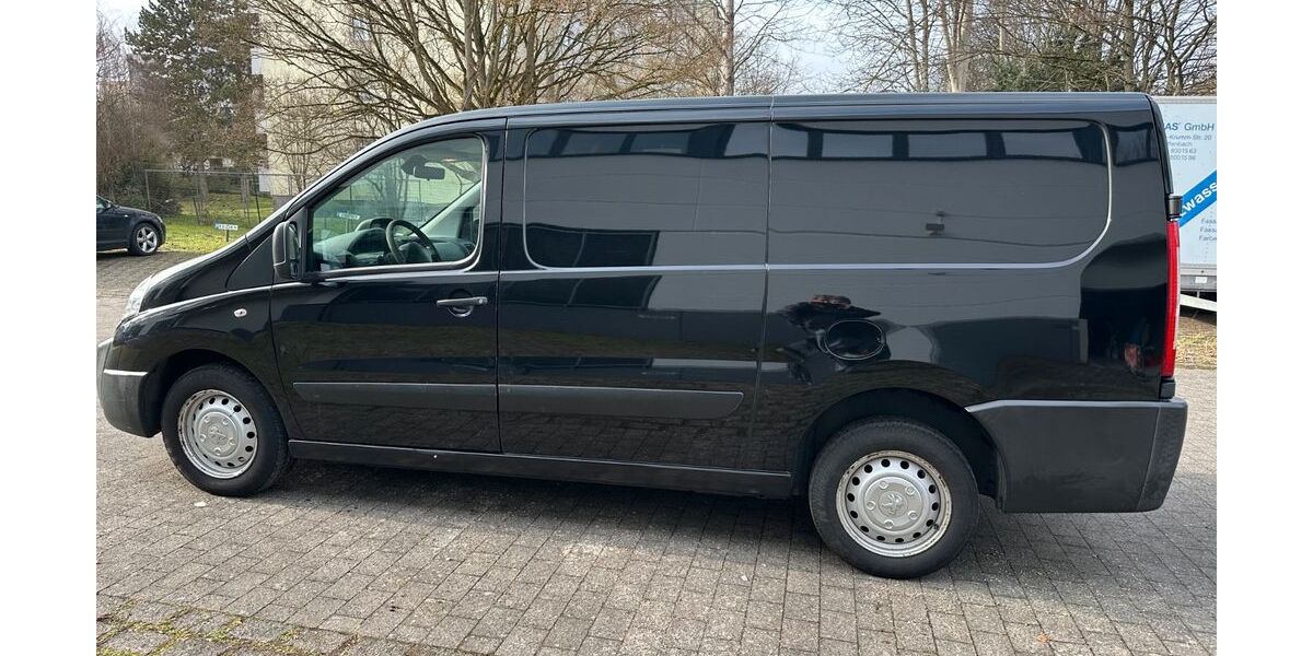 Peugeot Expert 351.695 km 2.650 &euro; Obertshausen 63179