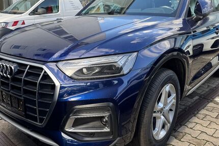 Audi Q5 13.931 km 37.850 &euro; Frankfurt am Main 65936