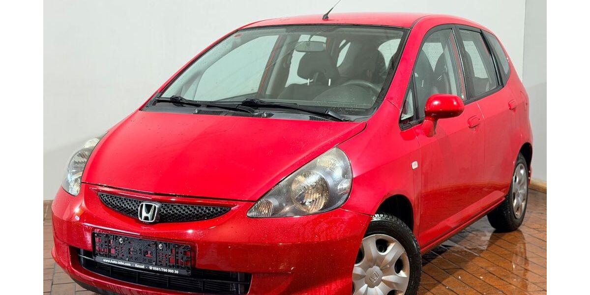 Honda Jazz 112.000 km 2.990 &euro; Rodgau 63110