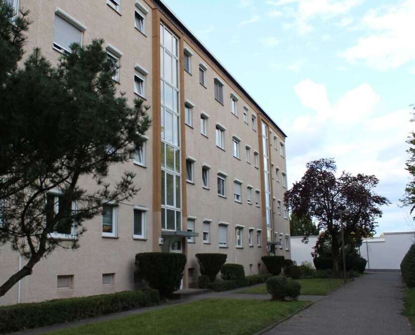 Wohnung zum Kaufen in Darmstadt 169.000 € 65 m²