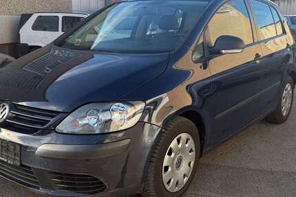 VW Golf 109.990 km 4.900 &euro; Frankfurt am Main 65933