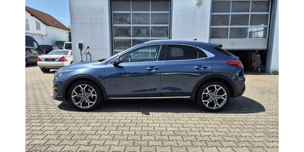 Kia XCeed Platinum Ed.,Kamera,carplay,Pano,Sitzhzg,PDC 80.745 km 17.690 &euro; Rodgau 63110