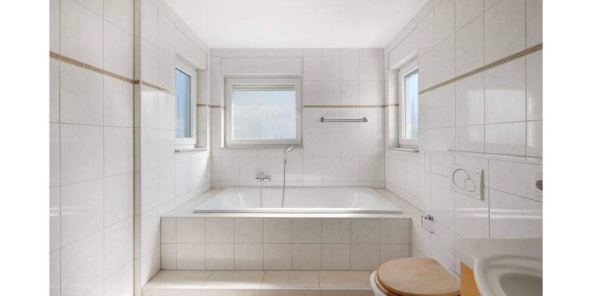 Doppelhaushälfte Kelsterbach - 6 Zimmer, 176 m&sup2;, 885.000&euro; | Angebot:26377601