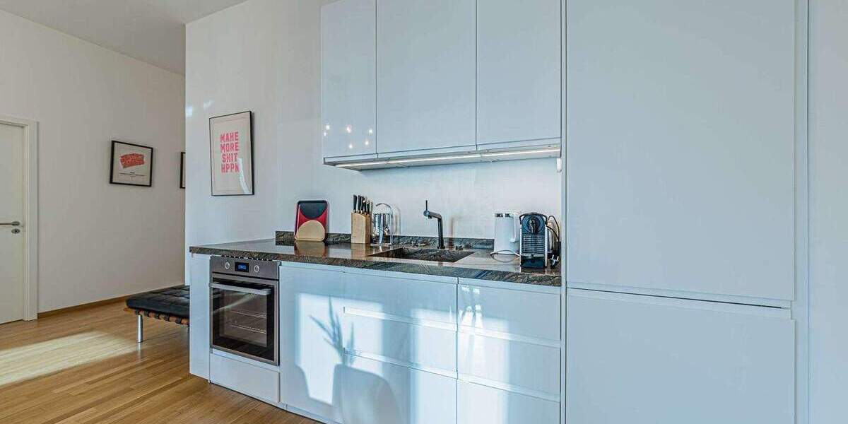 Etagenwohnung Frankfurt am Main Bahnhofsviertel - 2 Zimmer, 70 m&sup2;, 1.690&euro; | Angebot:23789894