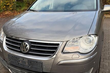 VW Touran 112.400 km 6.400 &euro; Bensheim 64625