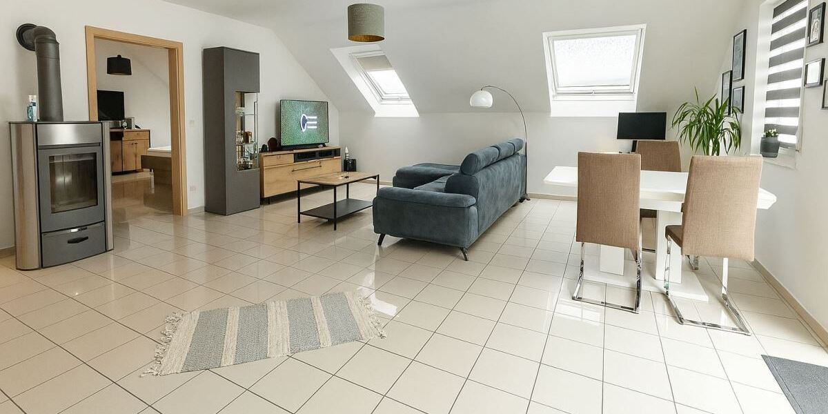 Neu-Isenburg-Buchenbusch: Toplage am Bebauungsrand! Mehrgenerationenhaus mit Traumgrundstück! - Zweifamilienhaus Neu-Isenburg Isenburg | Angebot:25264725