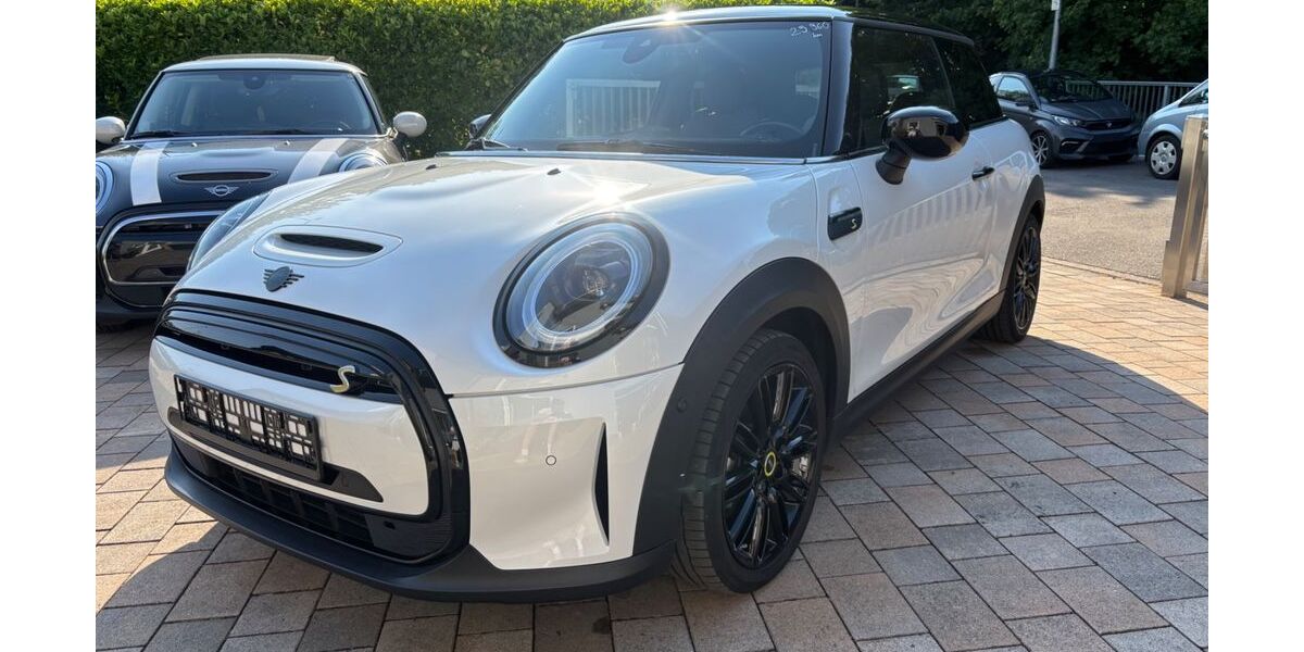Mini Cooper SE 5.300 km 24.998 &euro; Harxheim/ Mainz 55296