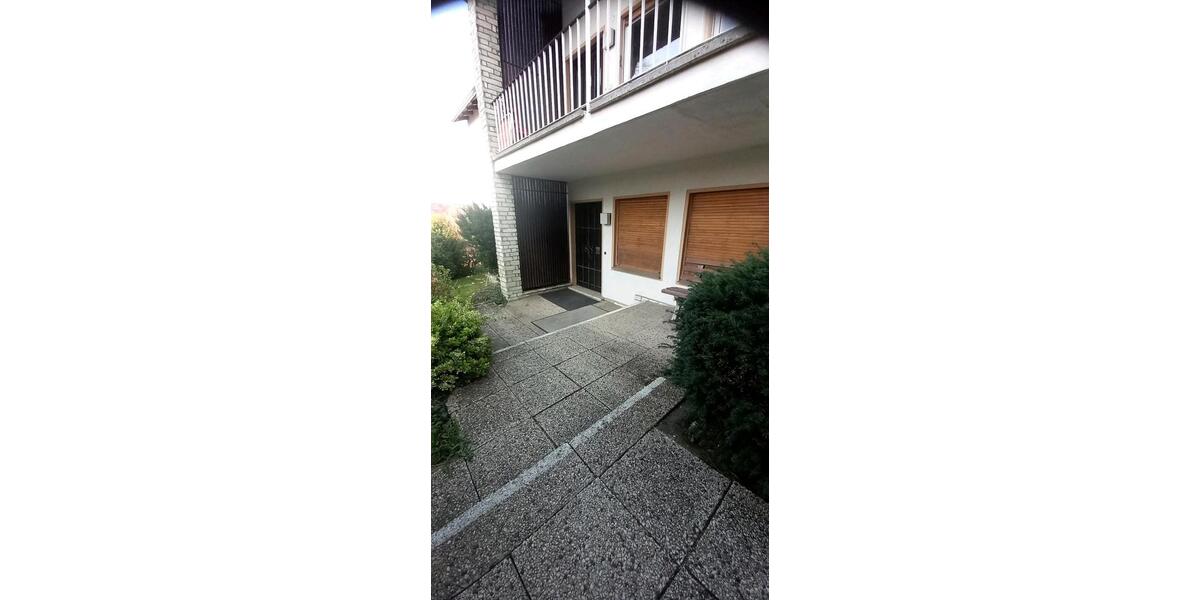 Etagenwohnung Hofheim am Taunus - 4 Zimmer, 88 m&sup2;, 1.200&euro; | Angebot:26373436