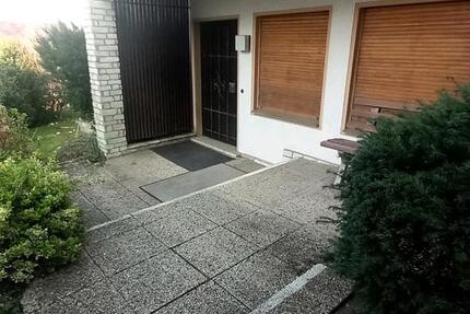 Wohnung Hofheim am Taunus - 4 Zimmer, 88 m&sup2;, 1.200&euro; | Angebot:26373436