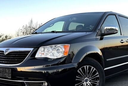 Lancia Voyager 163.300 km 14.600 € Dietzenbach 63128