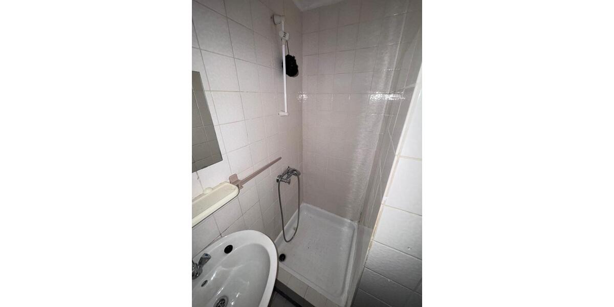 Etagenwohnung Darmstadt Darmstadt-West - 1 Zimmer, 15 m&sup2;, 400&euro; | Angebot:26533511