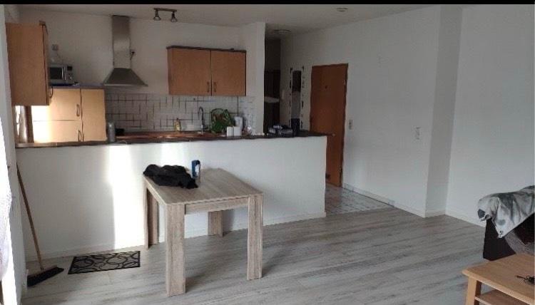 2,5 Zimmerwohnung MA Waldhof,Eigentumswohnung privat, Bj 96 2.5 zimmer