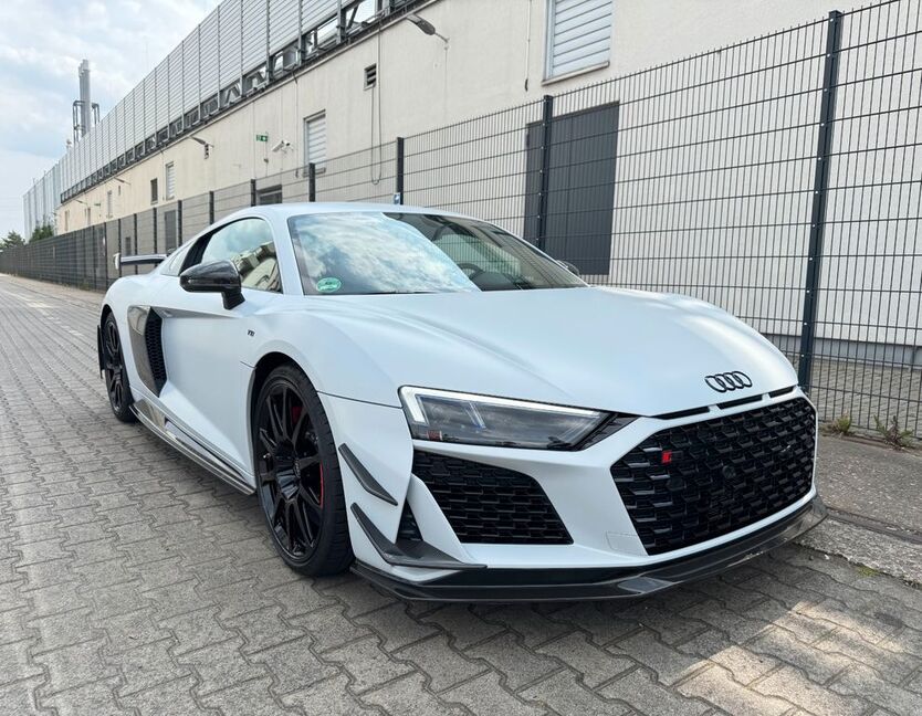 R8