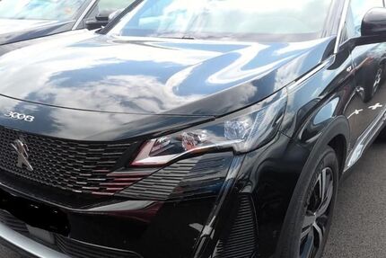 Peugeot 3008 39.743 km 23.480 &euro; Rüsselsheim 65428