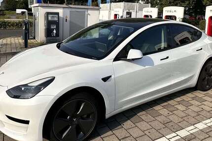 Tesla Model 3 50.000 km 27.500 € Frankfurt 60599