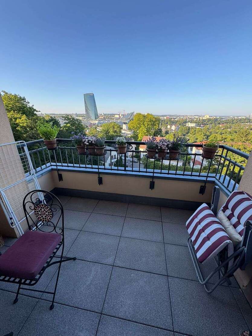 Wohnung zum Kaufen in Frankfurt 644.000 € 65 m² 2 zimmer