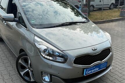Kia Carens 108.125 km 12.100 € Offenbach 63071