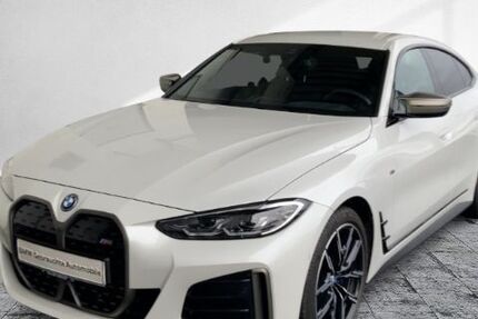 BMW i4 41.917 km 43.877 &euro; Frankfurt 60314