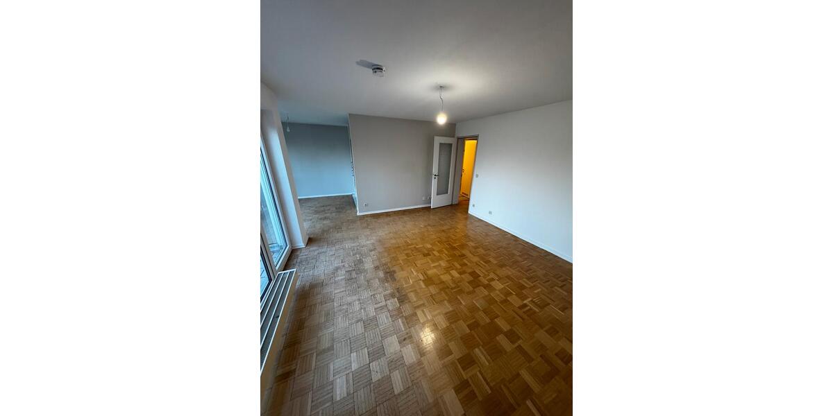 Etagenwohnung Frankfurt am Main Niederrad - 3 Zimmer, 78 m&sup2;, 1.156&euro; | Angebot:26289855