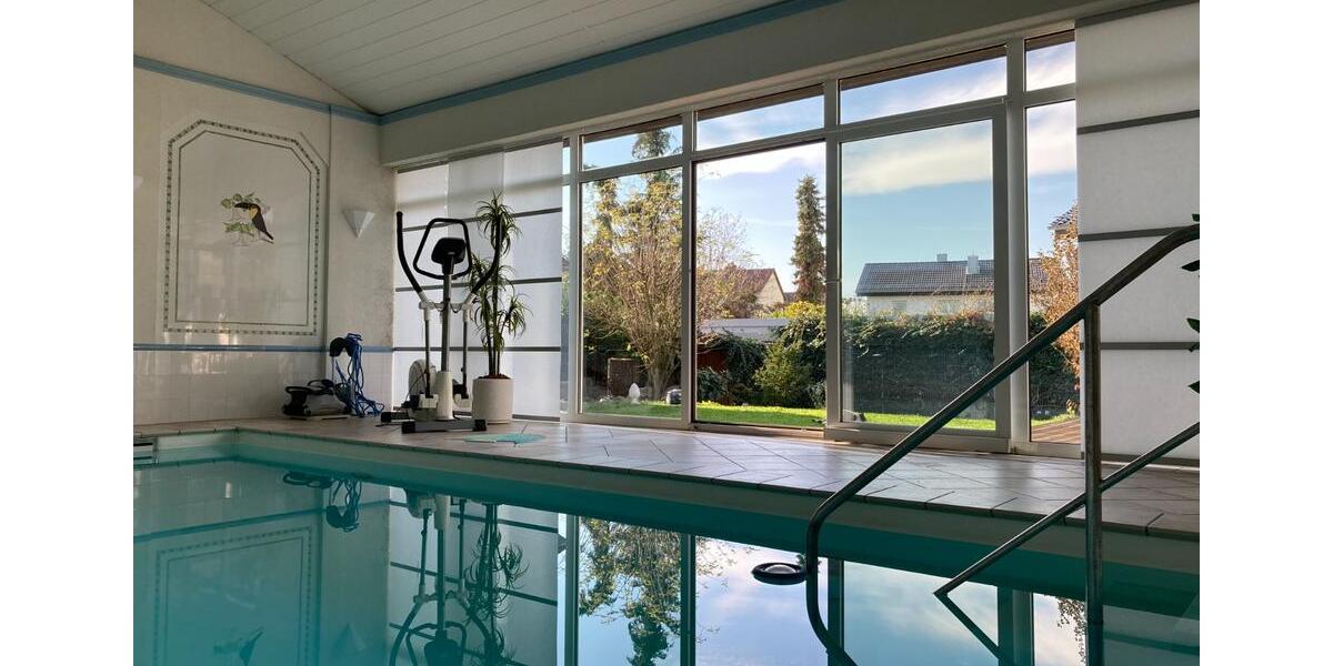Bungalow Einhausen - 9 Zimmer, 240 m&sup2;, 899.500&euro; | Angebot:27123267