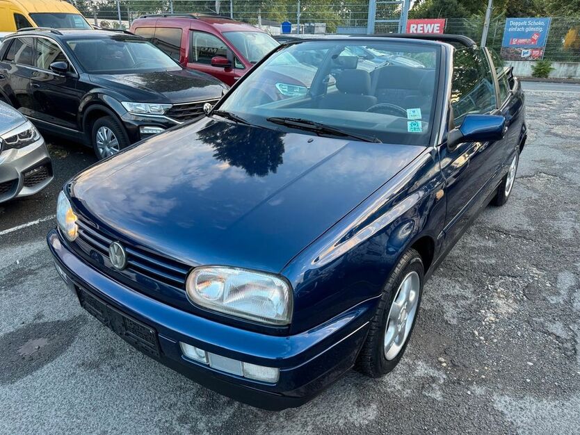 VW Golf 82.000 km 5.500 € Frankfurt - Griesheim 65933