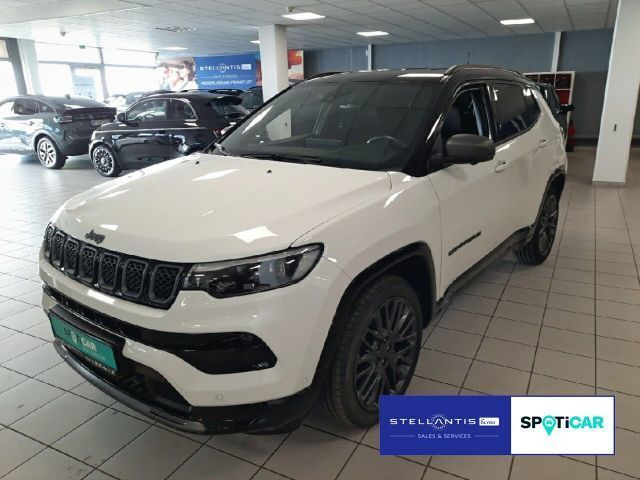 Jeep Compass 66.592 km 21.980 &euro; Frankfurt 60314