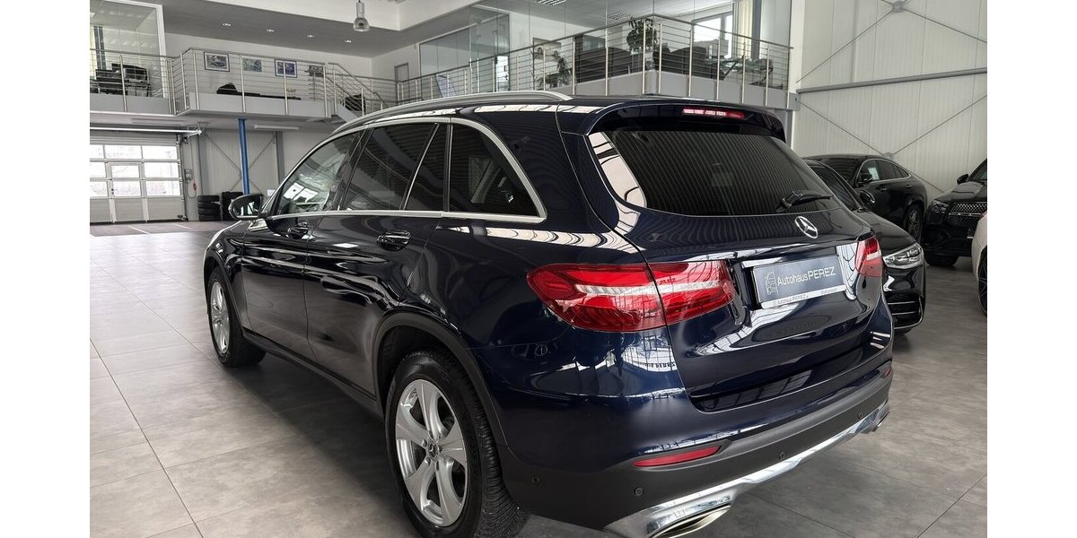 Mercedes-Benz GLC 250 4M PANORAMA- AHK- BURMESTER-STANDHEIZUNG 69.989 km 29.900 &euro; Groß-Umstadt 64823
