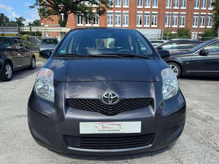 Yaris