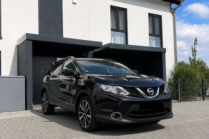 Nissan Qashqai 79.000 km 12.800 &euro; Dietzenbach 63128