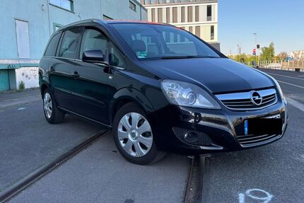 Opel Zafira 208.500 km 3.900 &euro; Frankfurt am Main 60314