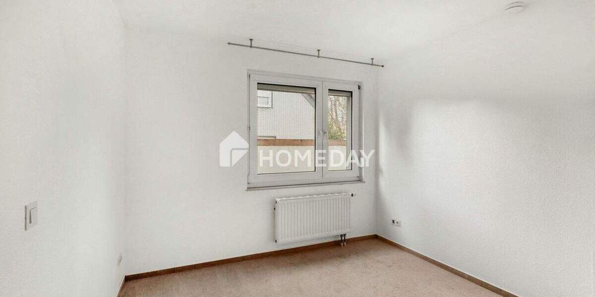 Mehrfamilienhaus, Wohnhaus Frankfurt Griesheim - 8 Zimmer, 175 m&sup2;, 399.000&euro; | Angebot:25389024