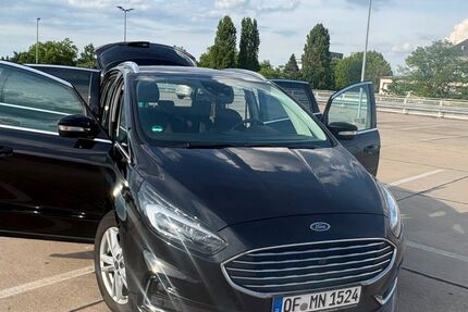 Ford S-Max 198.000 km 9.999 &euro; Offenbach 63069