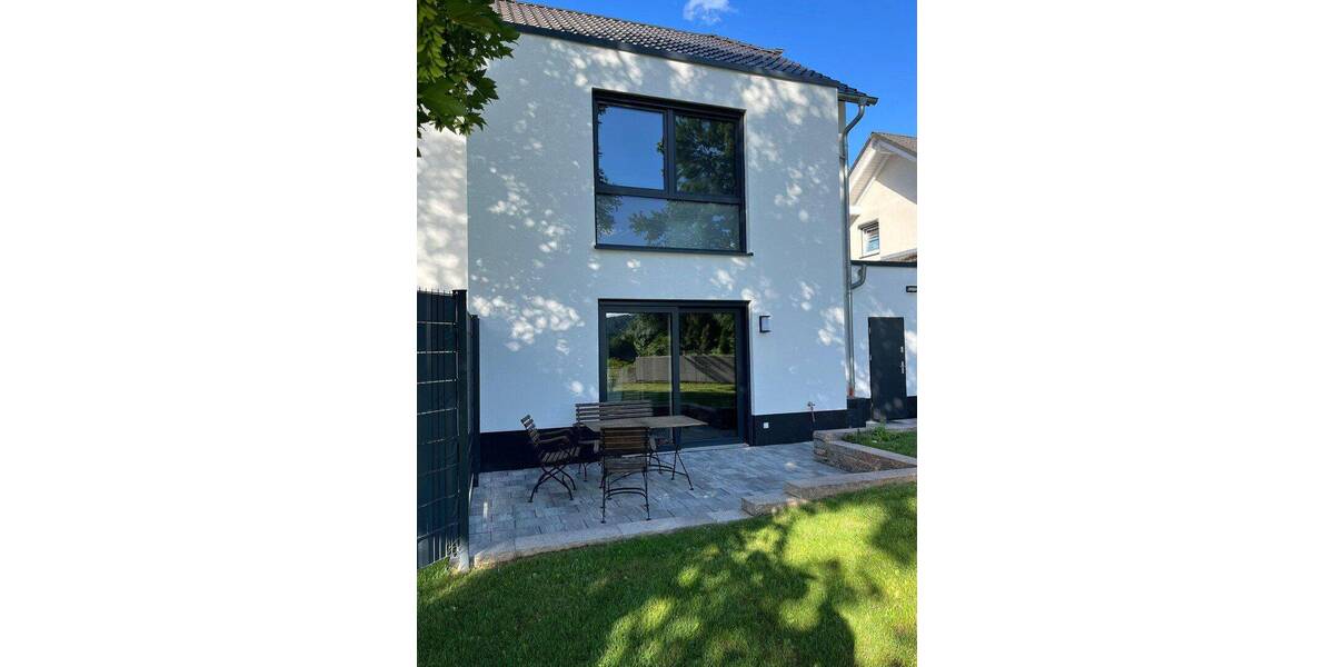 Reihenendhaus Höchst - 4 Zimmer, 140 m&sup2;, 1.600&euro; | Angebot:26825739
