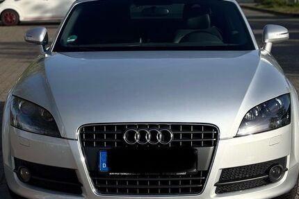 Audi TT 175.000 km 7.600 &euro; Darmstadt 64291