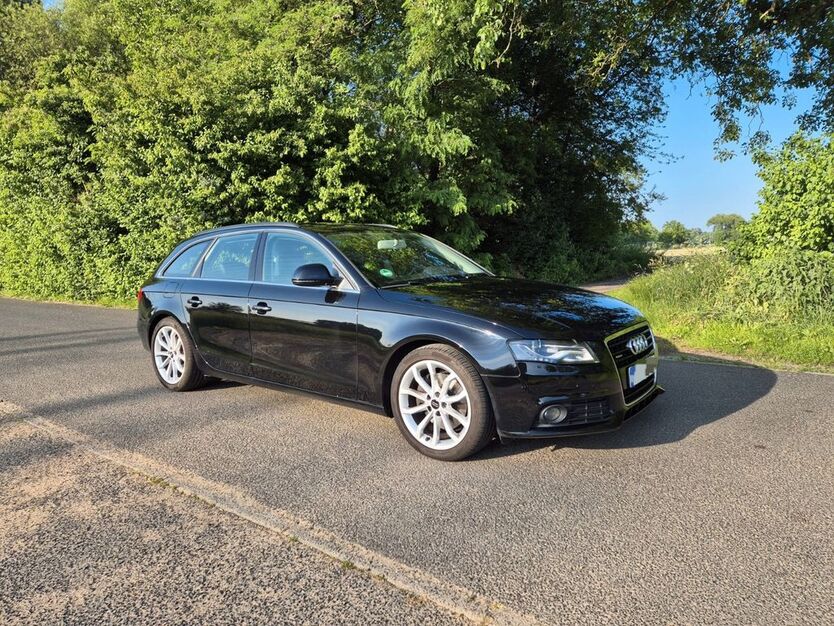 Audi A4 155.000 km 9.000 € Obertshausen 63179