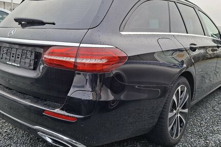 Mercedes-Benz E 300 de black BURMEISTER 2xKabel Avantgarde-Heck 231.200 km 16.880 &euro; Gernsheim 64579
